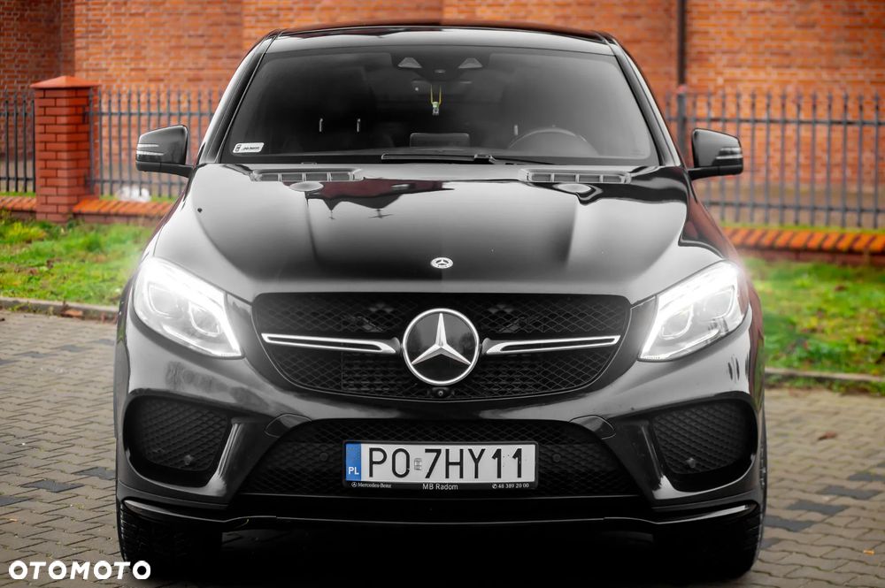Mercedes-Benz GLE 350 d 4Matic 9G-TRONIC AMG Line - 4