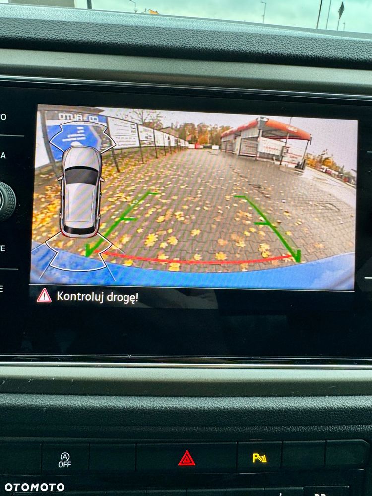 Volkswagen T-Roc 1.5 TSI GPF ACT Advance - 29