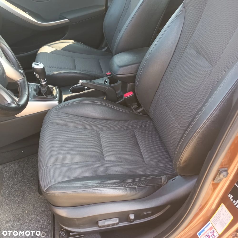 Hyundai i30 i30cw 1.6 CRDi Trend - 11