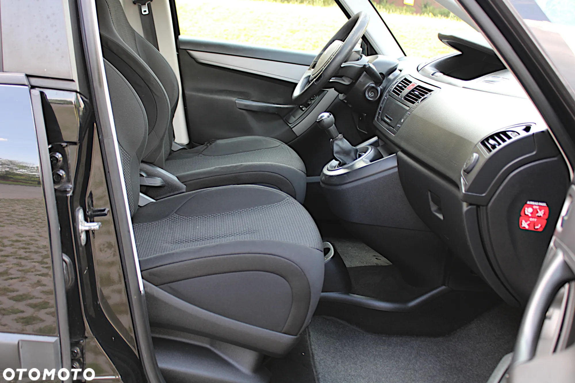 Citroën C4 Picasso - 23