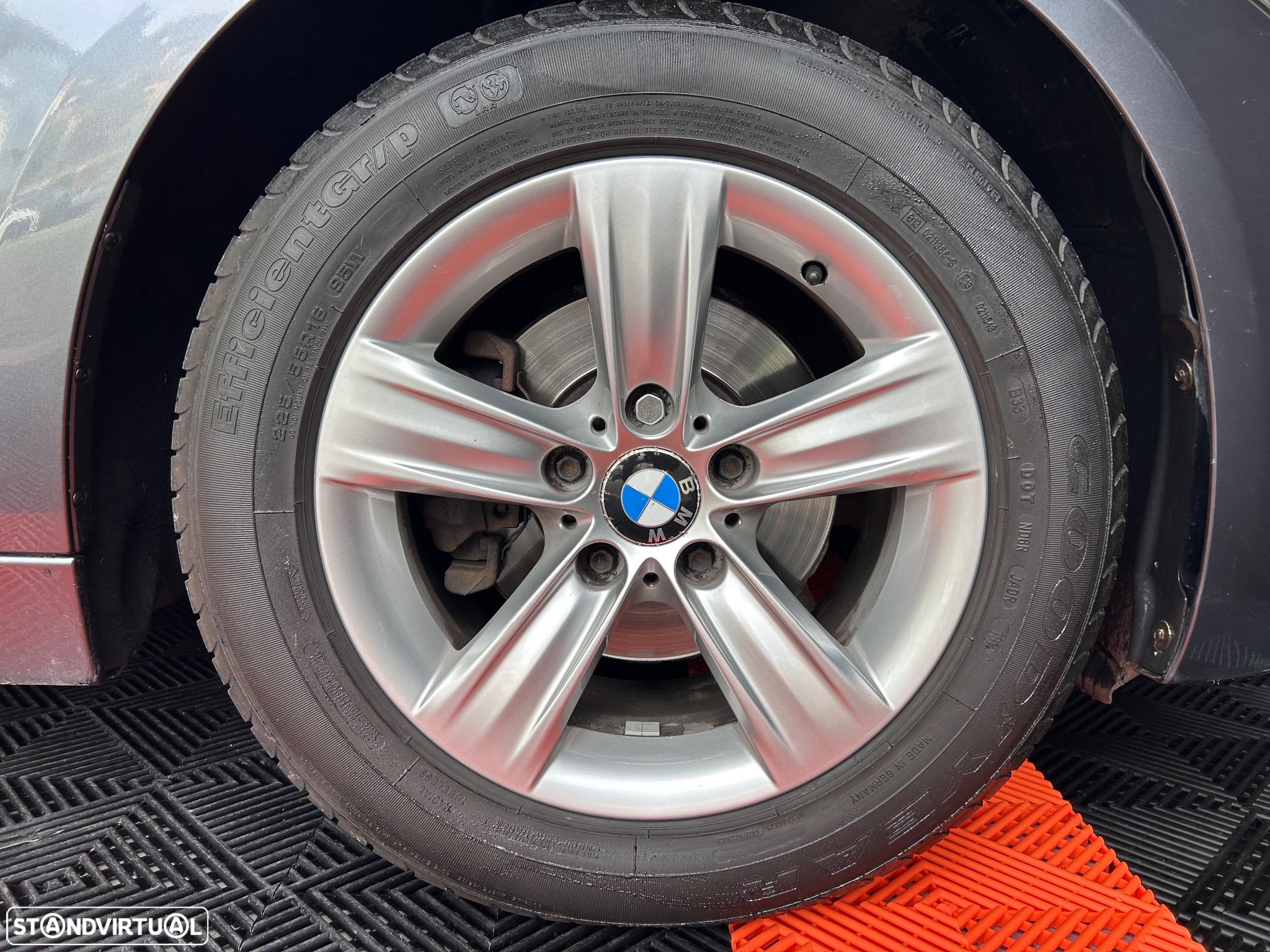 BMW 318 d Touring Navigation - 22