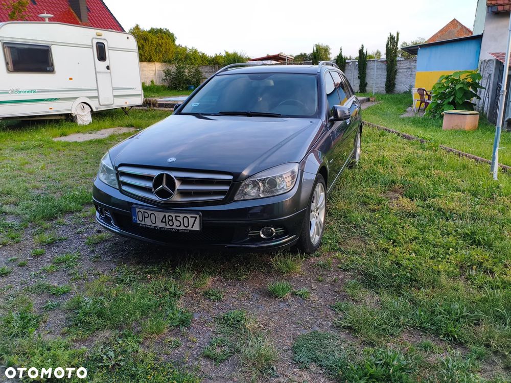 Mercedes-Benz Klasa C 220 CDI DPF Automatik BlueEFFICIENCY - 1
