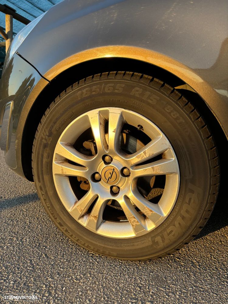 Opel Corsa - 22