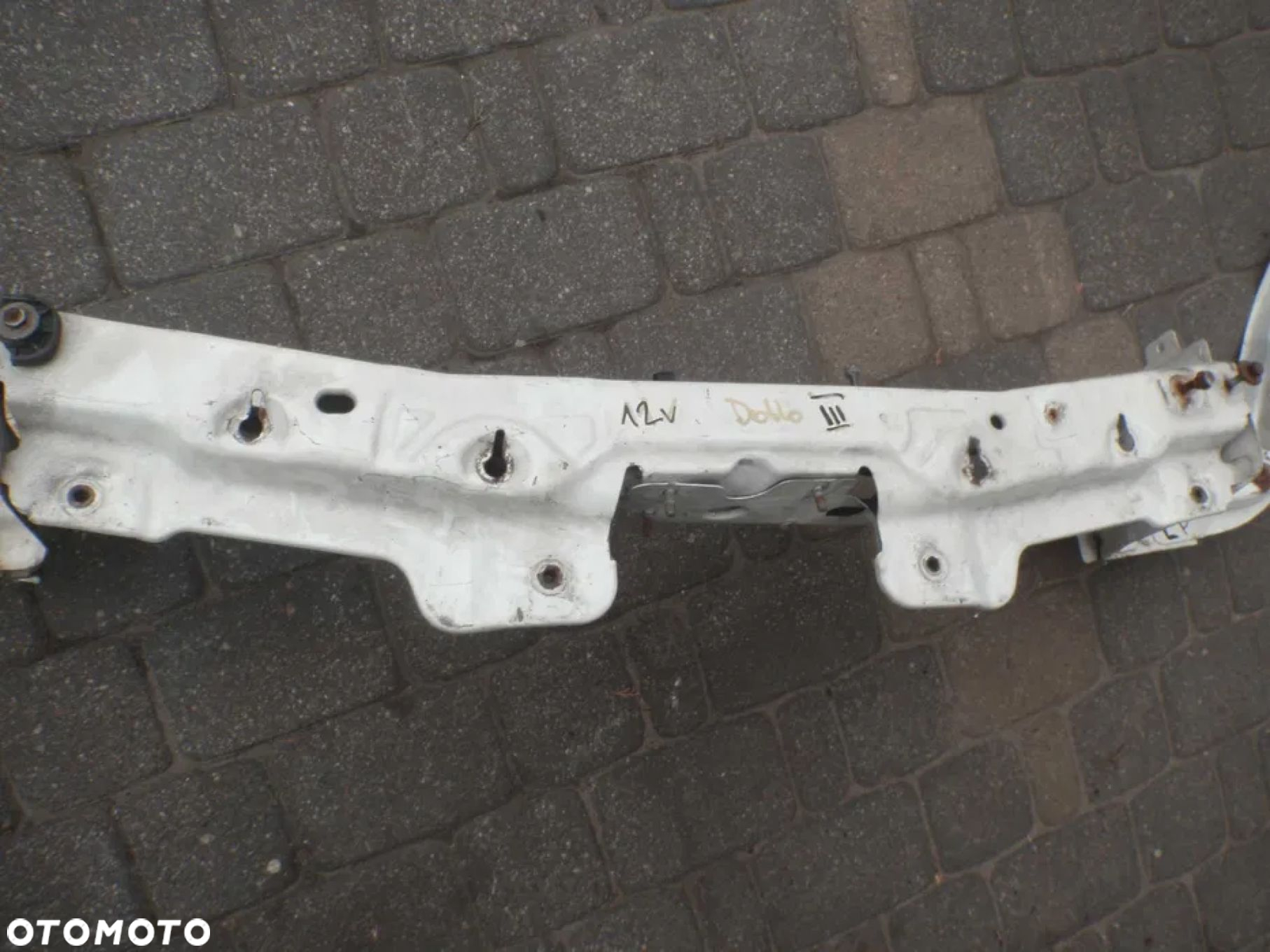 pas przedni belka wzmocnienie środkowe maski combo doblo II 10- - 2