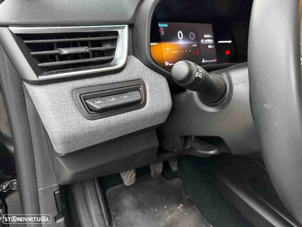 Renault Clio 1.0 TCe Evolution - 12