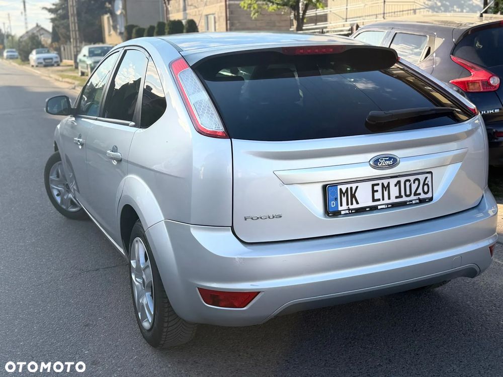 Ford Focus 1.6 16V Style - 6