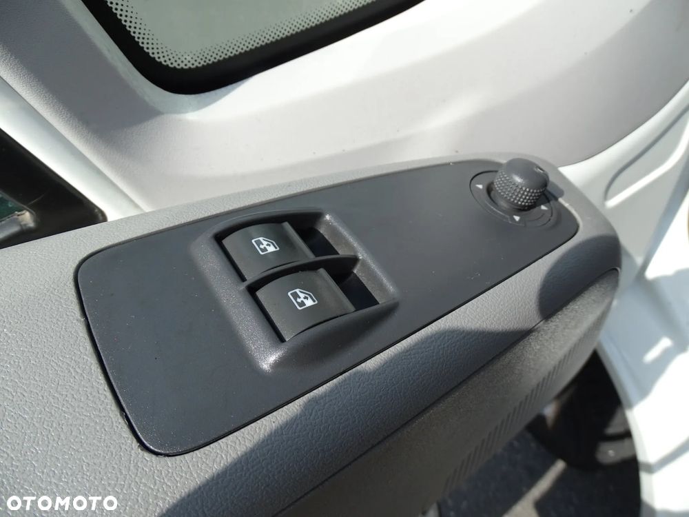 Fiat DUCATO 2 ,3 JTD 120 MULTI- JET ,SKRZYNIOWY ,KLIMA-sprawna ,121tys/km -książki serwis i dokumenty ! - 13