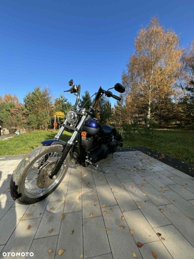 Harley-Davidson Dyna Street Bob - 13