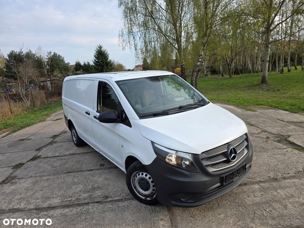Mercedes-Benz Vito 447 klima Tempomat 145700 km long silnik 2,2 vivaro trafic custom - 2