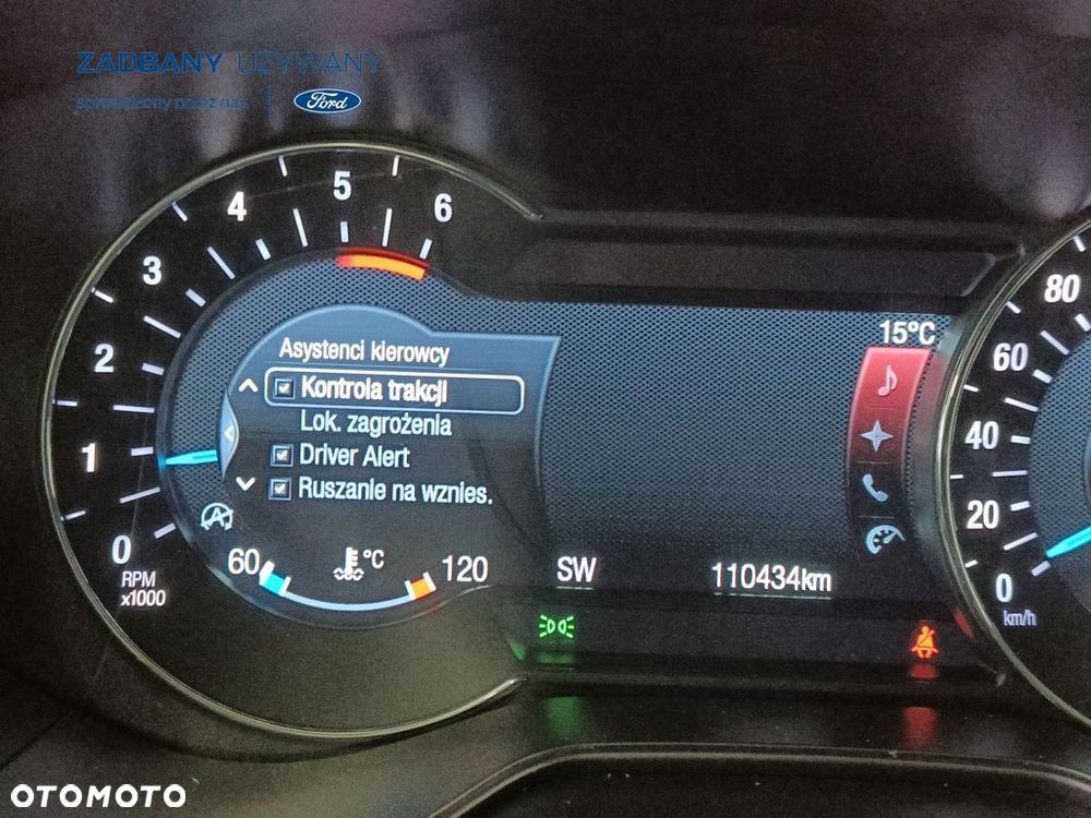 Ford Mondeo 2.0 EcoBlue Titanium - 26