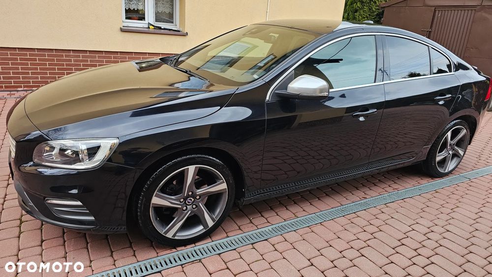 Volvo S60 T3 R-Design Summum - 13