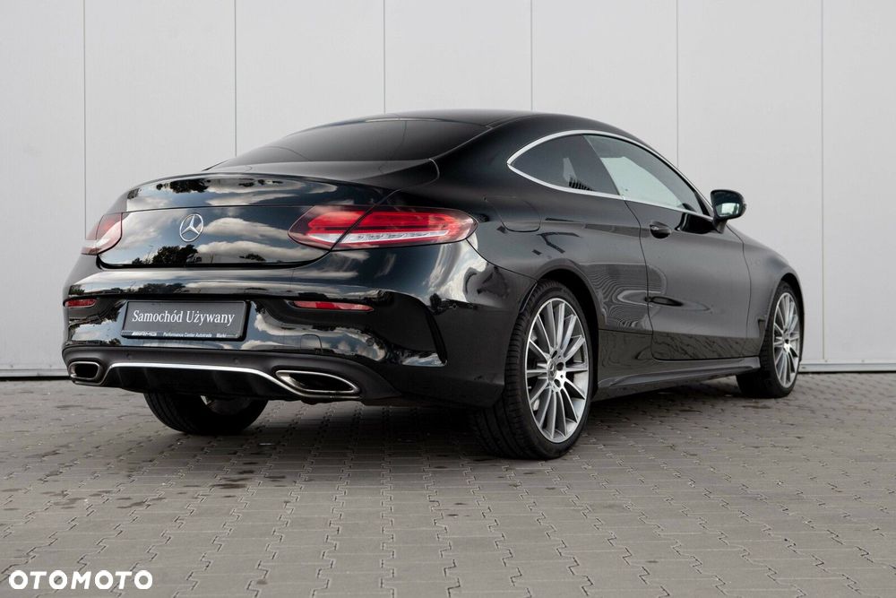 Mercedes-Benz Klasa C 200 9G-TRONIC - 9