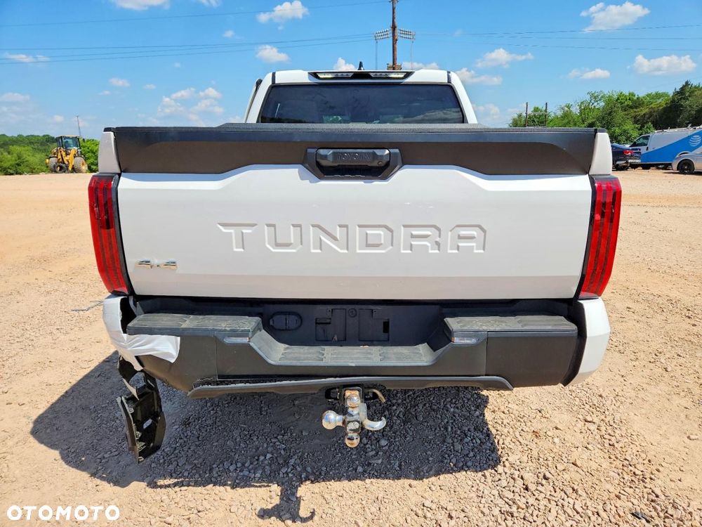 Toyota Tundra - 7
