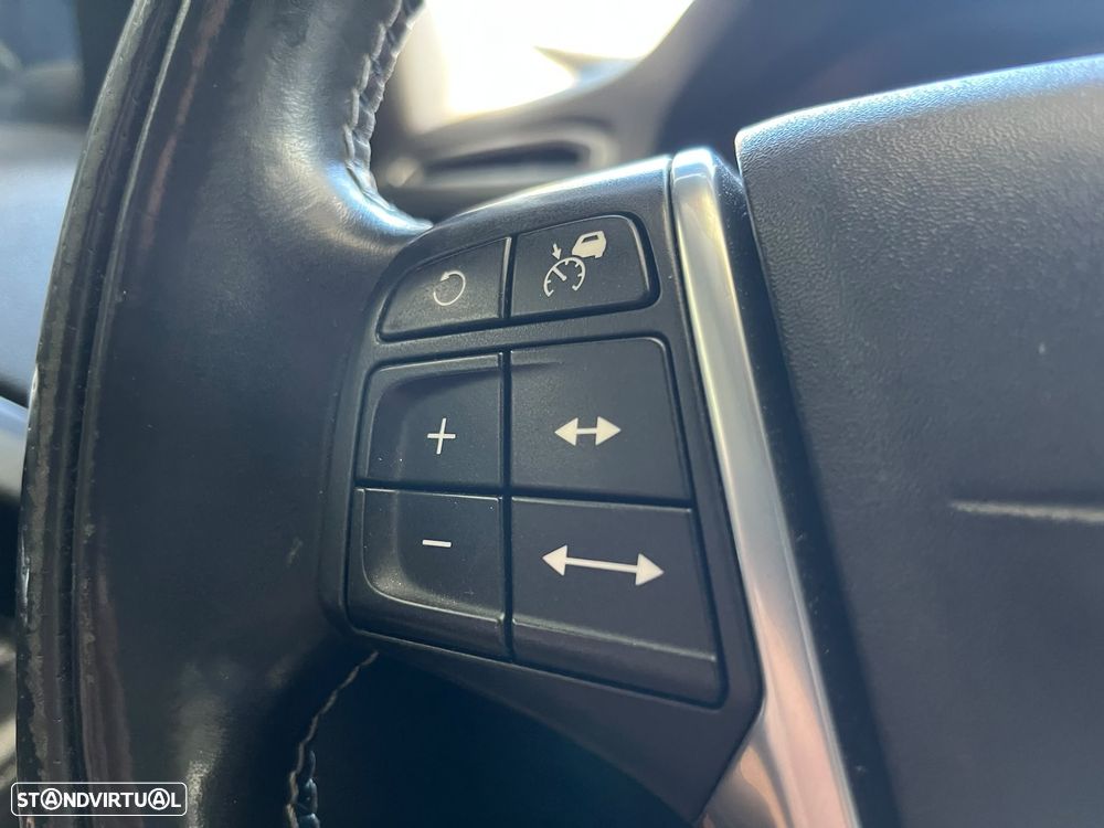 Volvo XC 70 2.0 D4 Momentum Geartronic - 22
