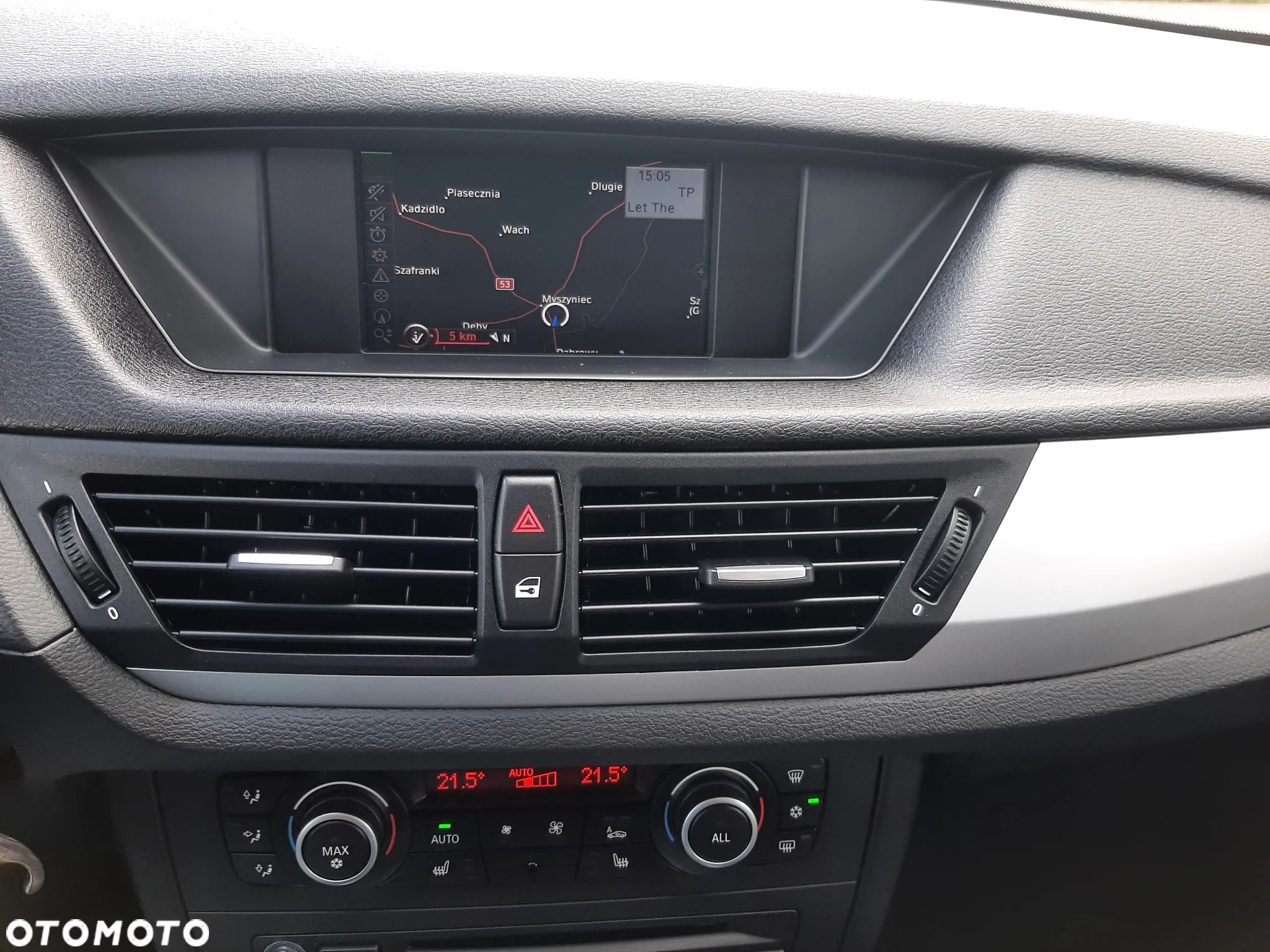 BMW X1 sDrive18i Sport Line - 11