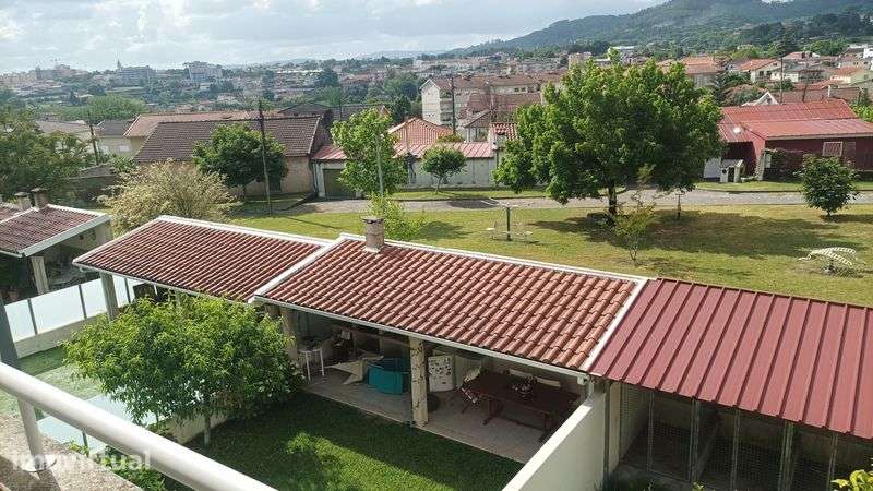 Moradia banda T3 em Amares - Braga - Grande imagem: 2/12