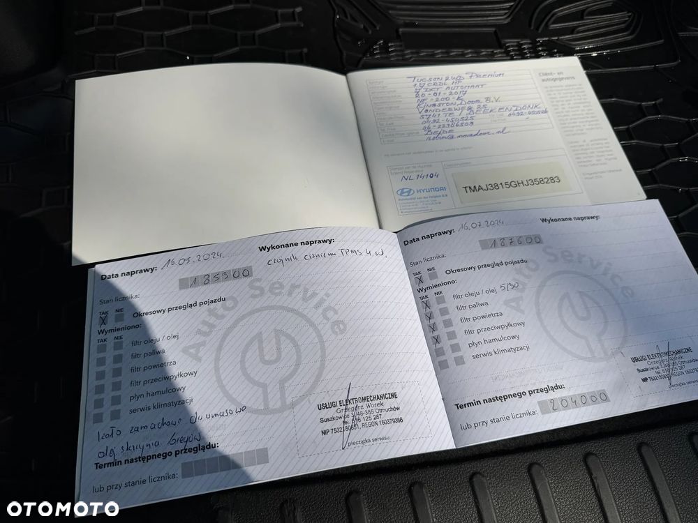 Hyundai Tucson blue 1.7 CRDi 2WD DCT Premium - 37