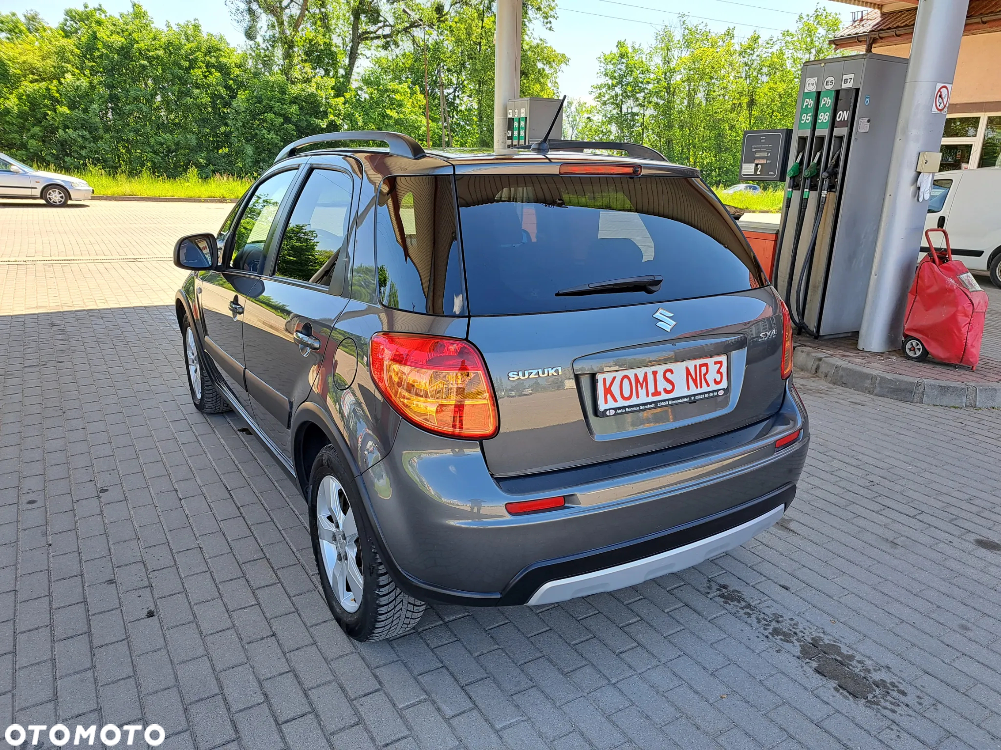 Suzuki SX4 - 8