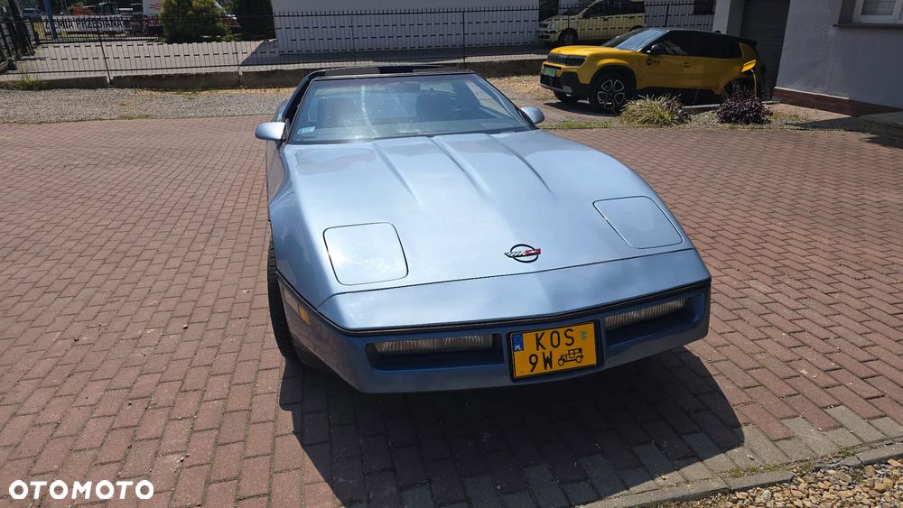 Chevrolet Corvette - 5