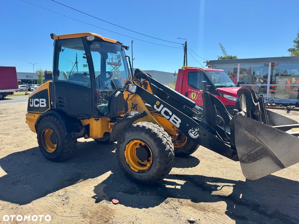JCB 406 widły łyżka - 4
