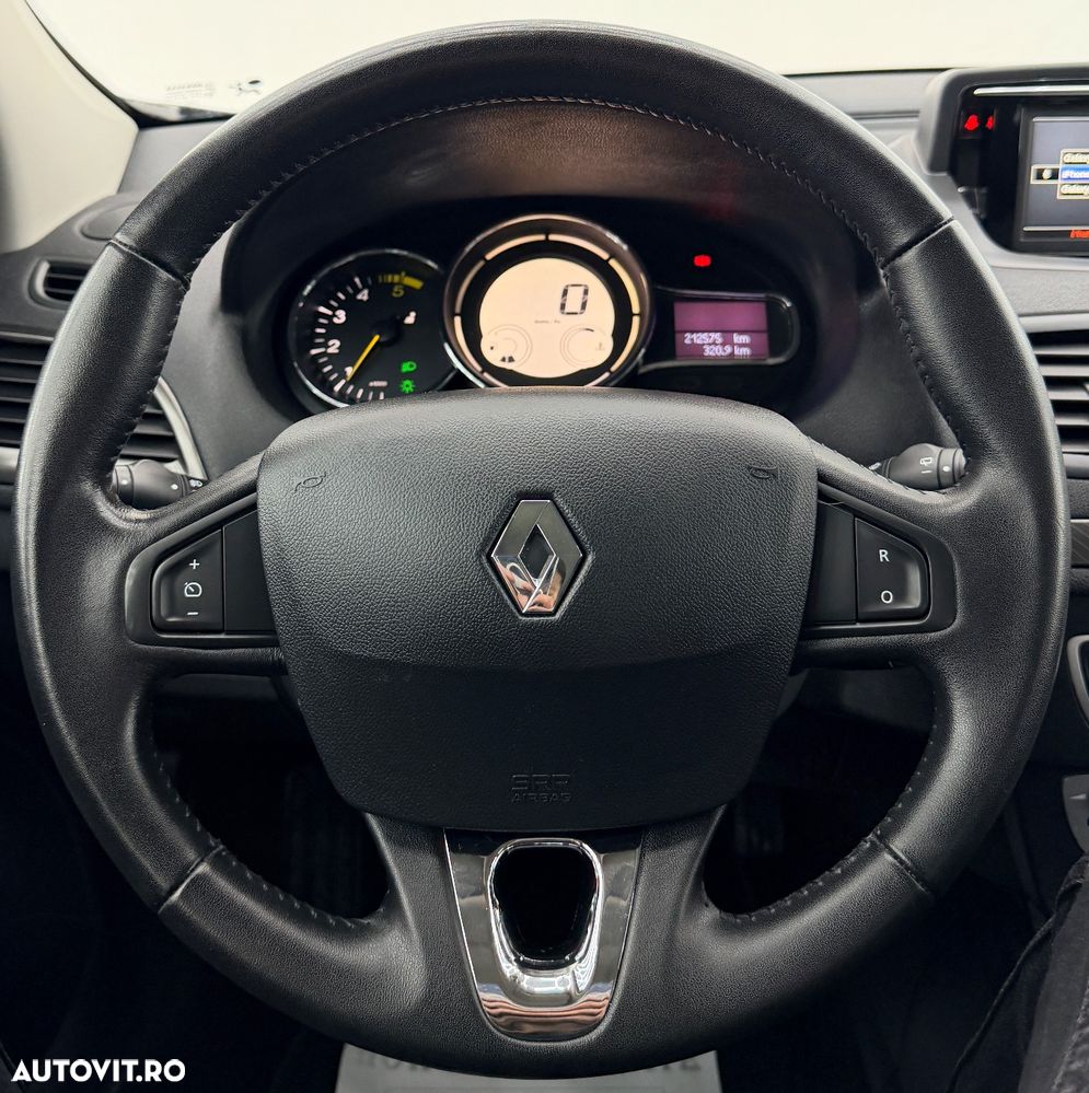 Renault Megane dCi 110 FAP LIMITED - 30