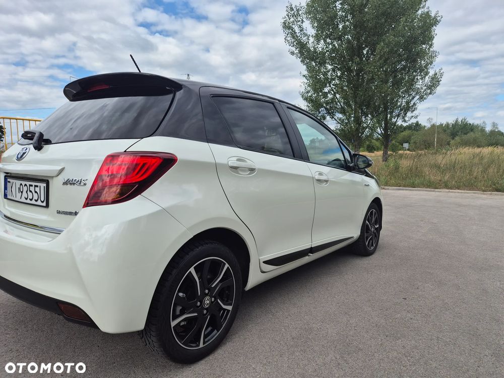 Toyota Yaris 1.5 VVT-i Selection - 6