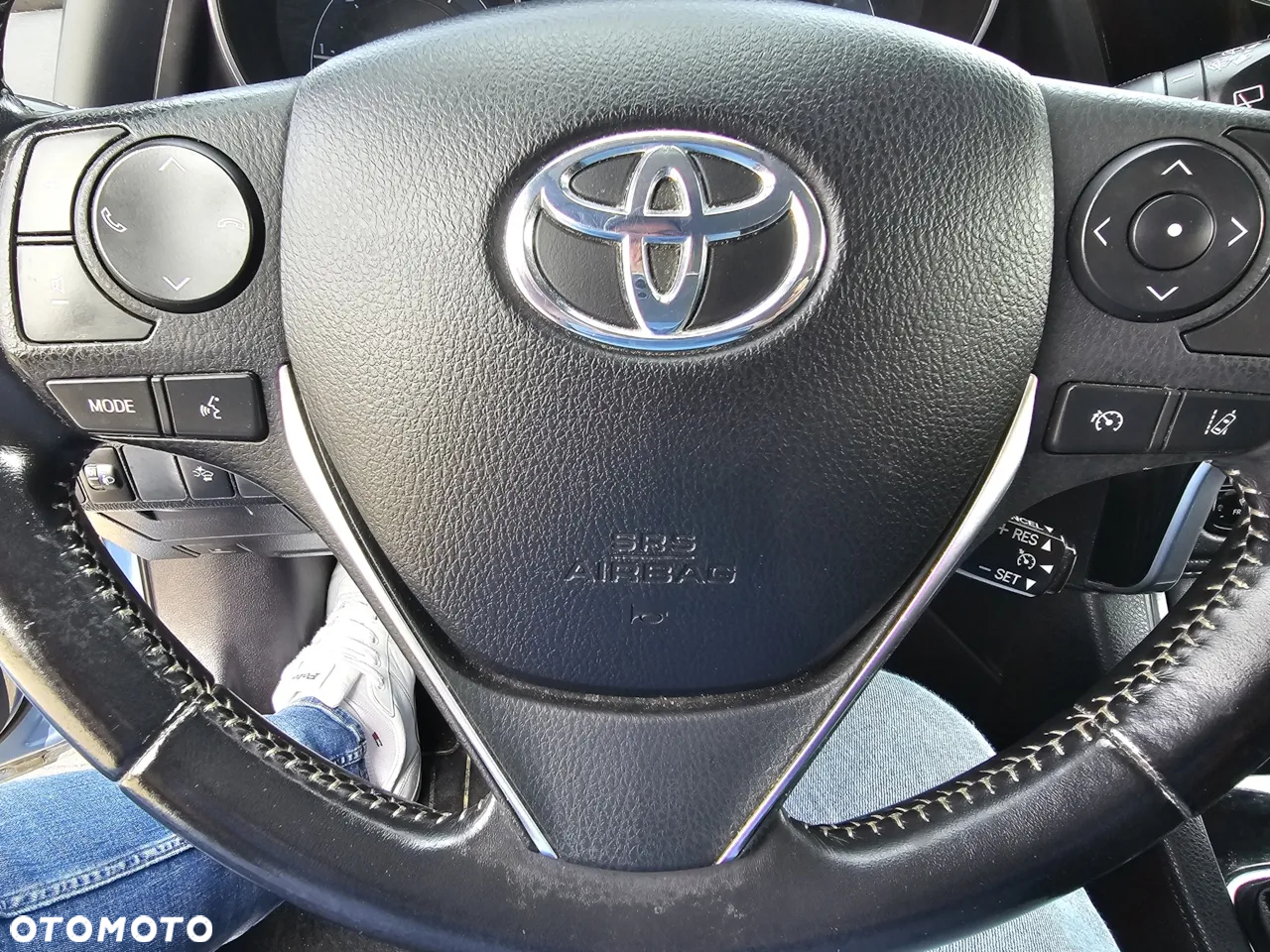 Toyota Auris 1.4 D-4D Comfort - 29