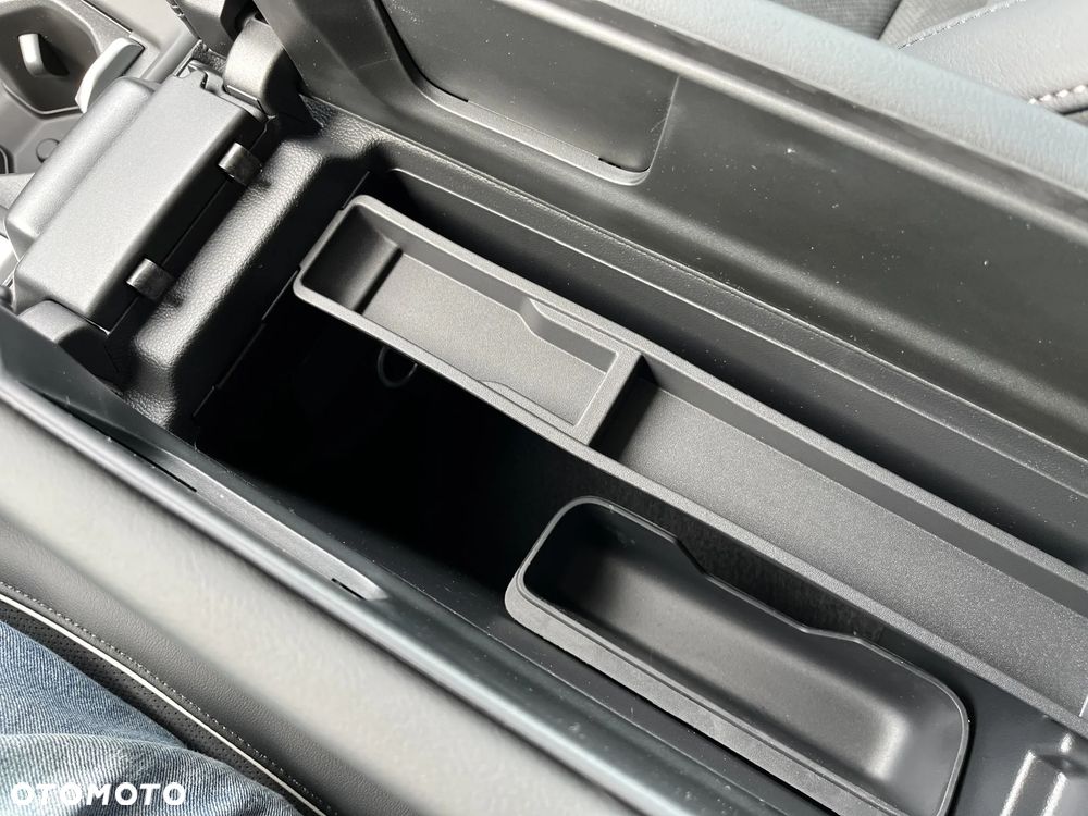 Volkswagen Passat - 37