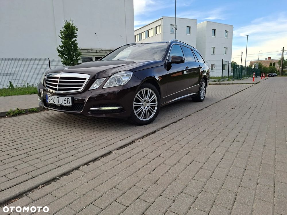 Mercedes-Benz Klasa E 350 4-Matic Avantgarde - 16