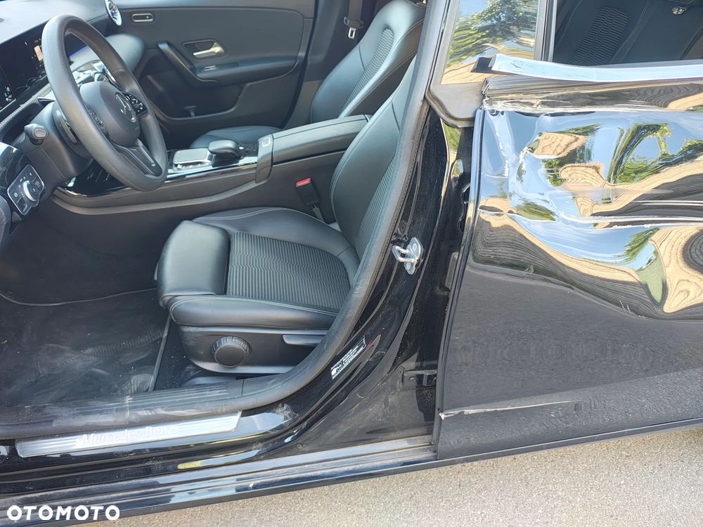 Mercedes-Benz CLA - 11
