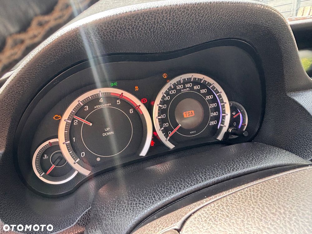 Honda Accord 2.2d S - 15