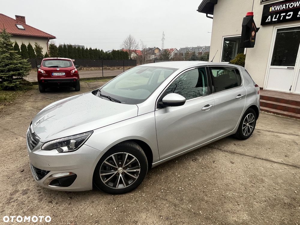 Peugeot 308 110 e-THP Stop & Start Allure - 4