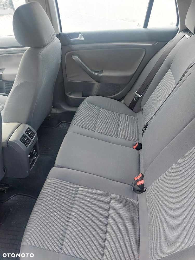 Volkswagen Golf V 1.9 TDI Comfortline - 5