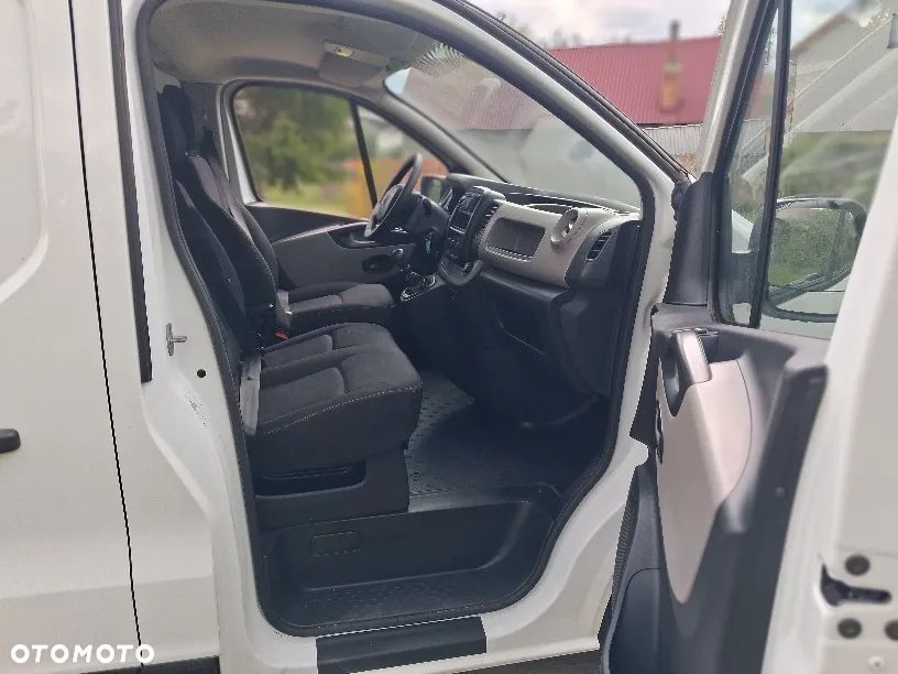 Renault Trafic - 9