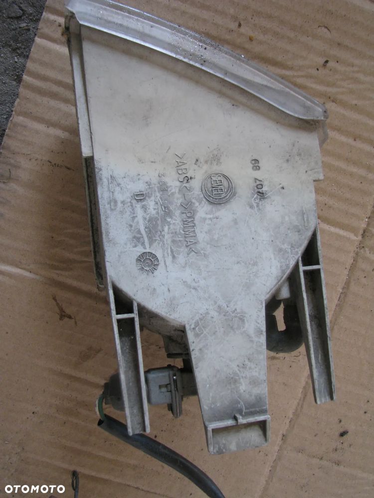 PEUGEOT EXPERT I KIERUNKOWSKAZ PRAWY - 4