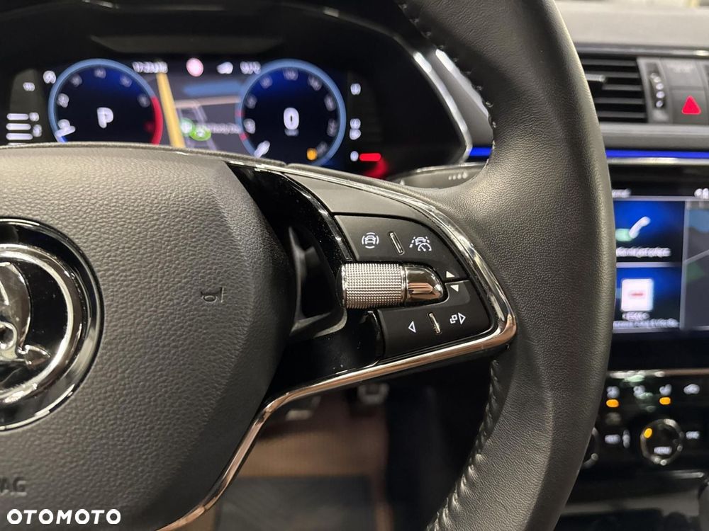 Skoda Superb 2.0 TSI L&K DSG - 16