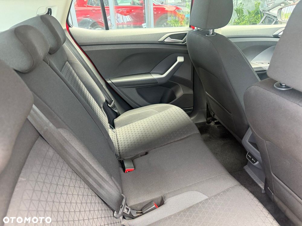 Volkswagen T-Cross - 15