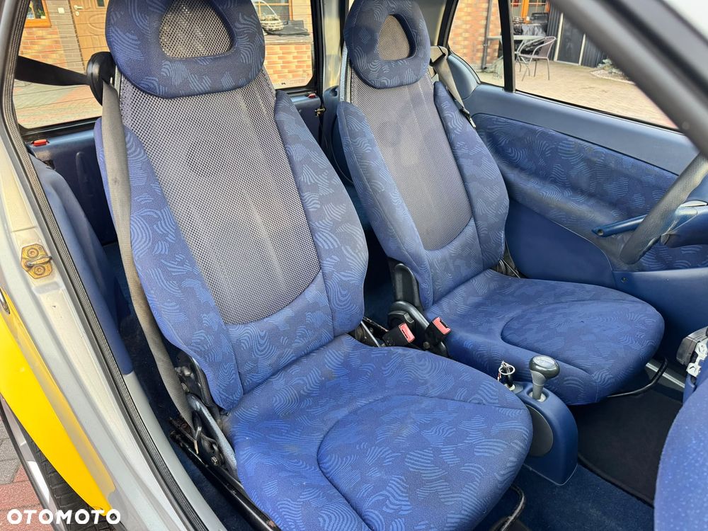 Smart Fortwo - 13