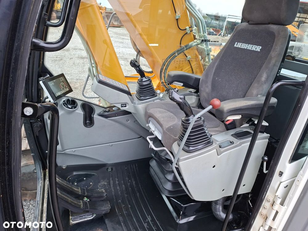 Liebherr R916 /  924 / 922 / 926 / - 2