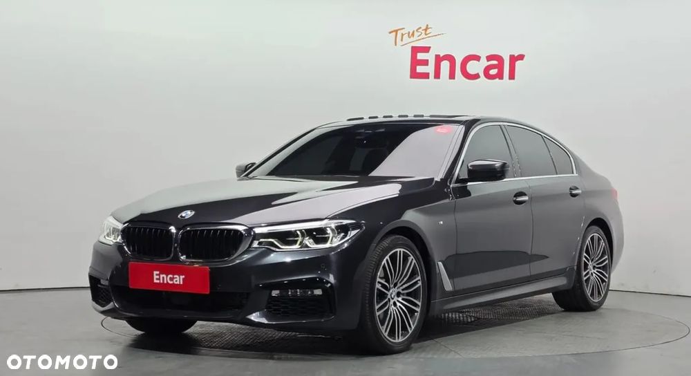 BMW Seria 5 530i xDrive M Sport Edition - 3