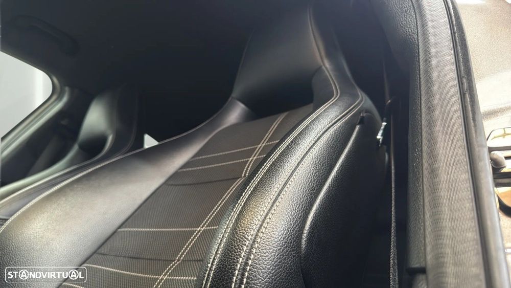 Mercedes-Benz A 200 CDI BE AMG Line - 24