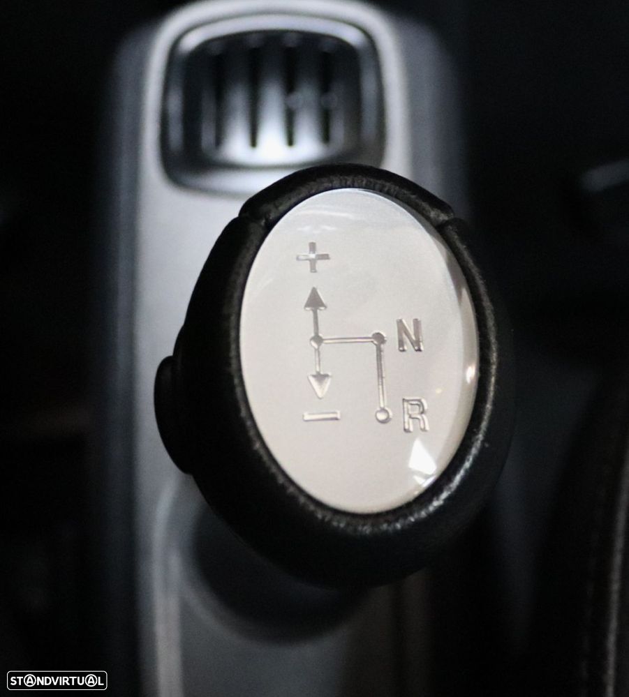 Smart ForTwo Coupé 1.0 T Pulse 84 - 19