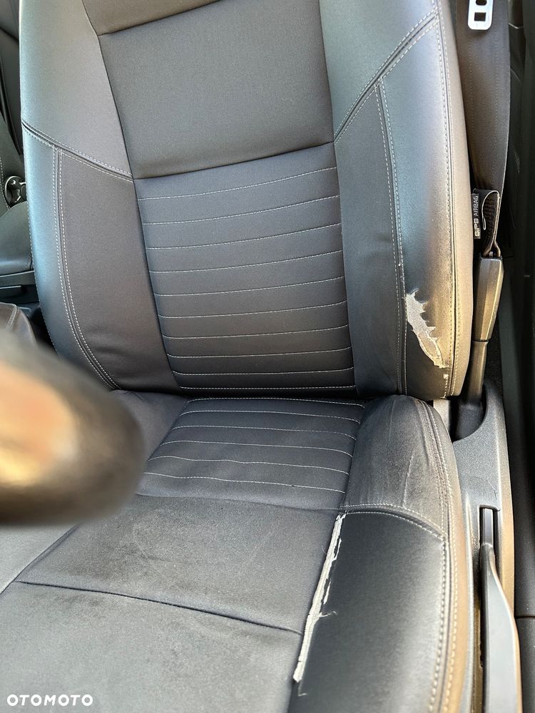 Volvo S40 1.8 - 16