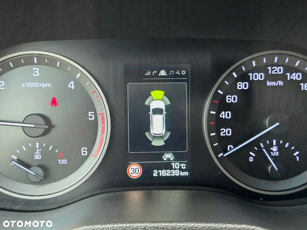 Hyundai Tucson 2.0 CRDI Premium 4WD - 21