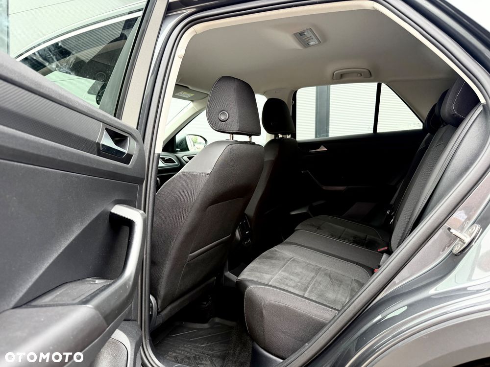 Volkswagen T-Roc 1.5 TSI Life Plus DSG - 26