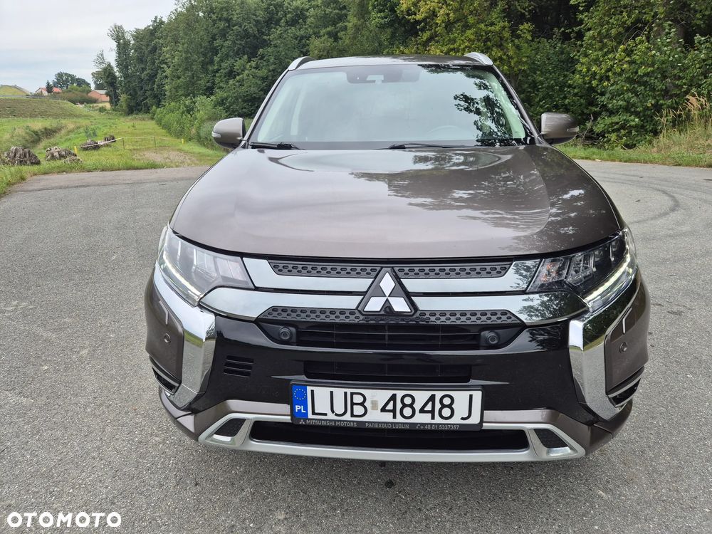 Mitsubishi Outlander - 7
