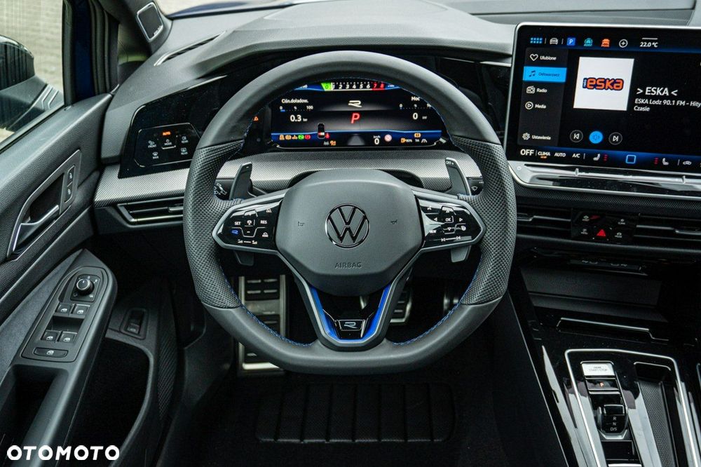 Volkswagen Golf - 34