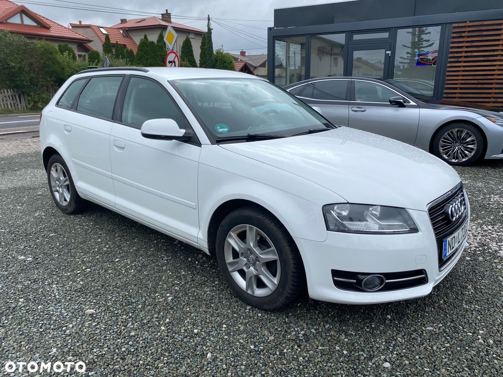 Audi A3 Sportback 1.6 Attraction - 36