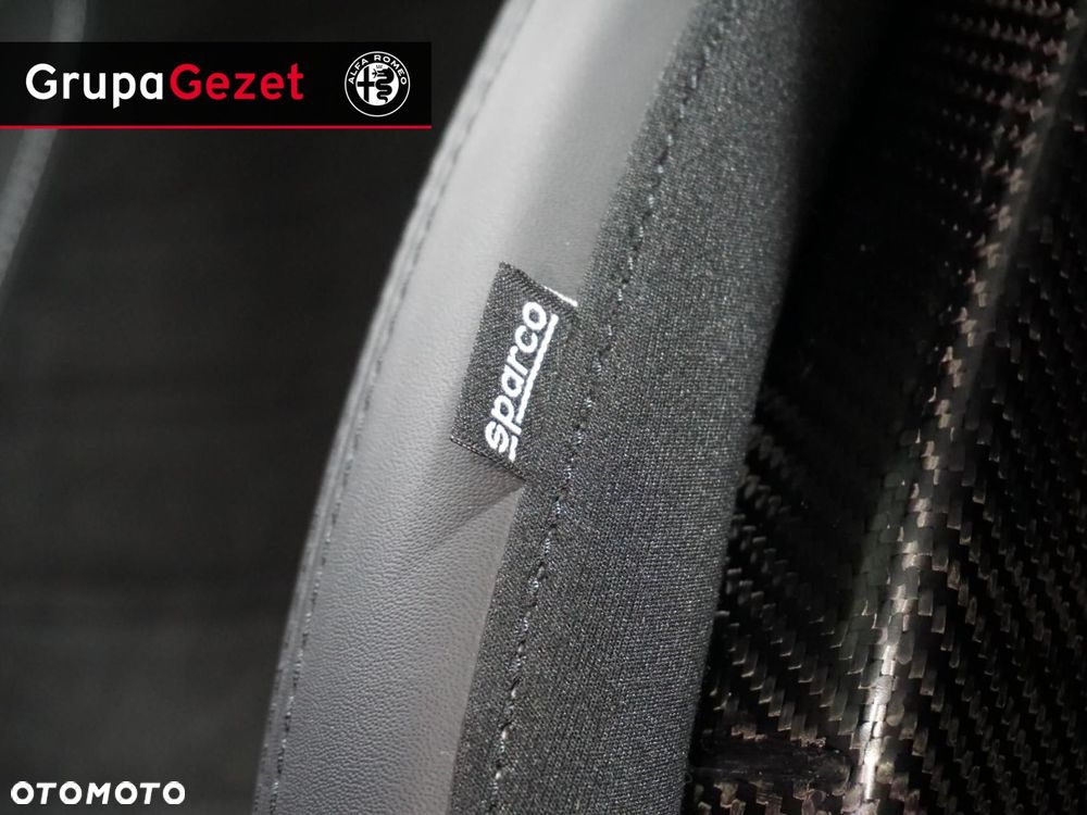 Alfa Romeo Stelvio - 9