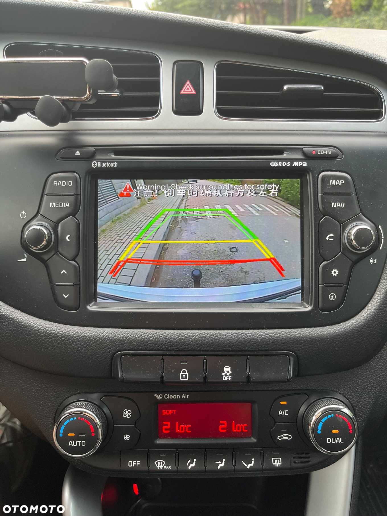 Kia Ceed - 7